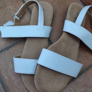 Flat white sandals size 9